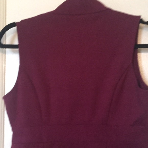 EUC Banana Republic Sleeveless Sweater Dress - Picture 7 of 9